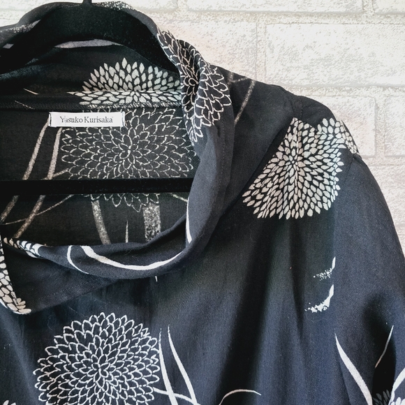 Yasuko Kurisaka Cotton Blouse - Picture 2 of 9